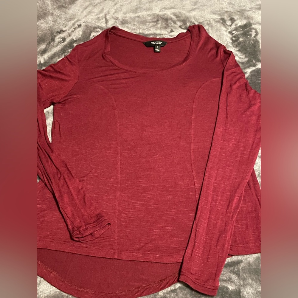 Simply Vera Wang long sleeve top